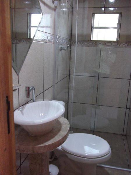 Pequena Pousada Pernottare Estacionamento Frente E Lado Publico Privado Gramado Kamer foto